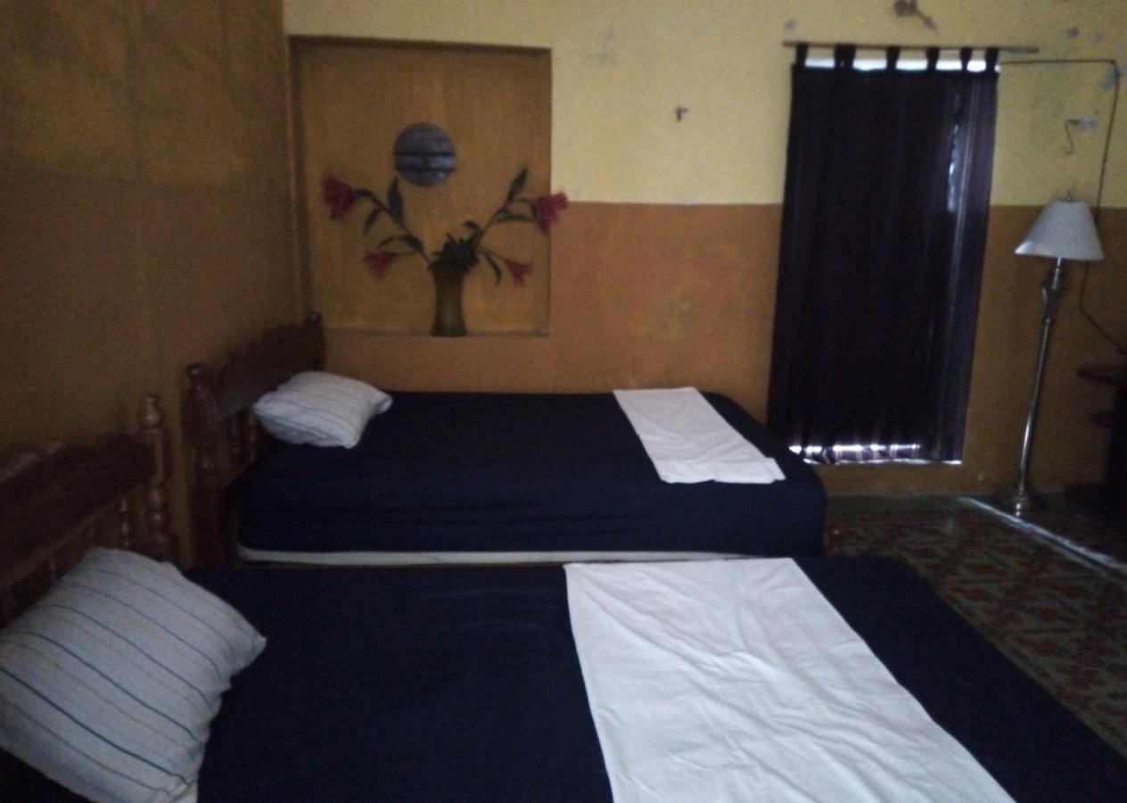 Cuartos Y Hostal Jaqueline Campeche Exterior foto