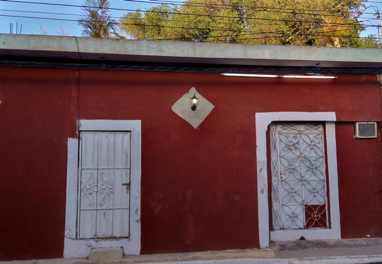 Cuartos Y Hostal Jaqueline Campeche Exterior foto